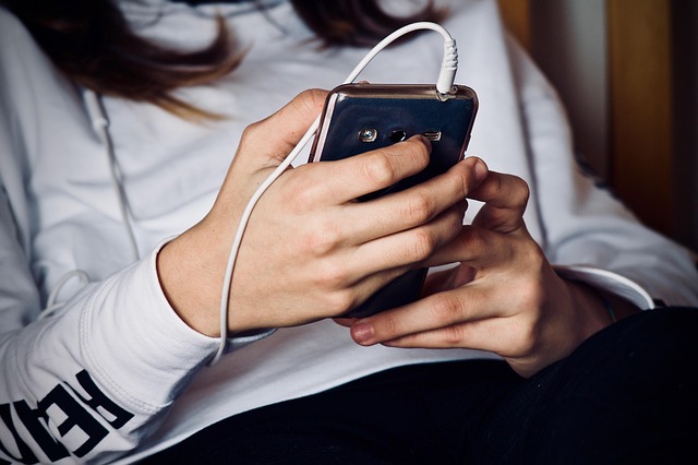 Trouver le meilleur grossiste smartphone : guide complet pour les professionnels en 2025